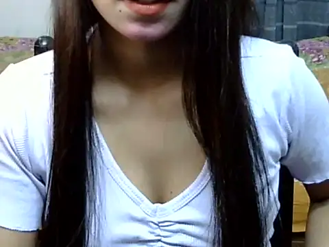 AlisaPari2007 online show from 09/15/25, 01:44