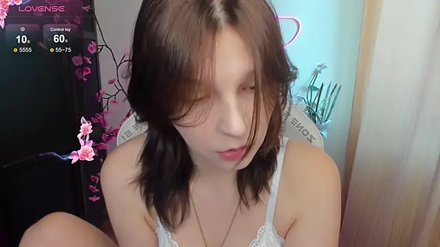 Snapshot of AudreyyKim chatting on 06/20/26, 08:19 AudreyyKim online show from 06/20/26, 08:19