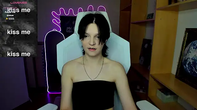 AudreyyKim online show from 11/02/25, 11:15