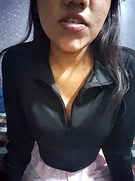 queen visakha online show from 03/26/26, 04:49