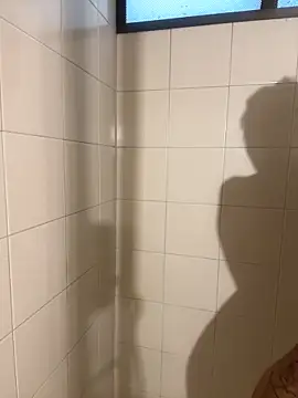 GiorgiaLuxee online show from 10/17/25, 10:11