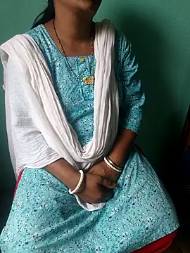 Snapshot of desi_boudi87 chatting on 05/06/26, 03:54 desi boudi87 online show from 05/06/26, 03:54