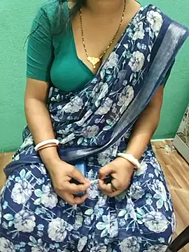 desi boudi87 online show from 03/18/26, 10:18