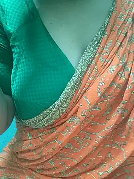 desi boudi87 online show from 09/17/25, 10:06