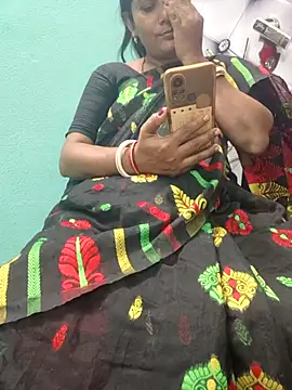 desi boudi87 online show from 09/24/25, 11:17