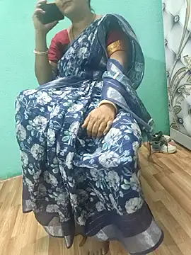desi boudi87 online show from 10/19/25, 12:08
