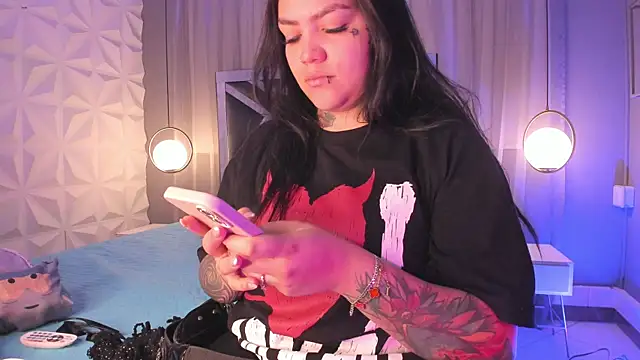 MAGIC TESSA online show from 11/17/25, 06:45