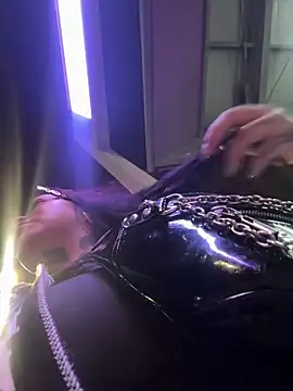 Snapshot of MAGIC_TESSA chatting on 01/15/26, 10:29 MAGIC TESSA online show from 01/15/26, 10:29