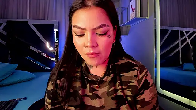 Snapshot of MAGIC_TESSA chatting on 02/18/26, 07:21 MAGIC TESSA online show from 02/18/26, 07:21