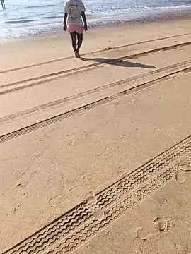 Snapshot of Seductive_Rani chatting on 11/06/25, 10:19 Seductive Rani online show from 11/06/25, 10:19