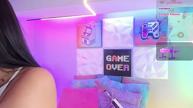 Snapshot of LindaWz_ chatting on 01/18/26, 05:33 LindaWz online show from 01/18/26, 05:33