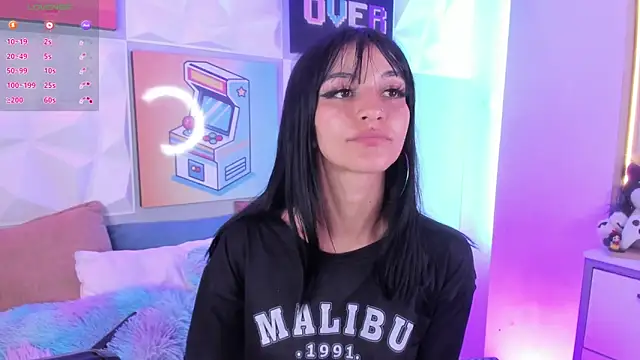 LindaWz  online show from 12/17/25, 06:29