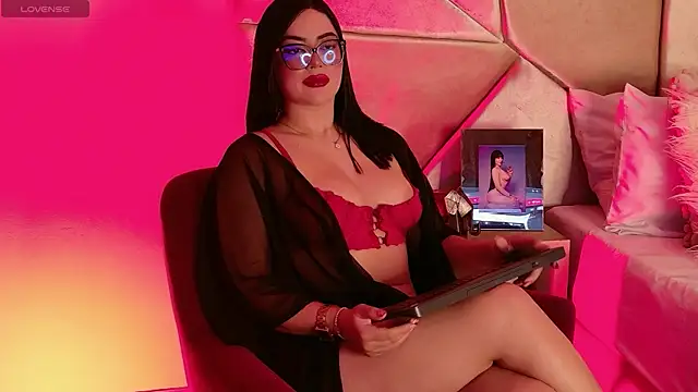 Catalina-Malave online show from 11/29/25, 12:44