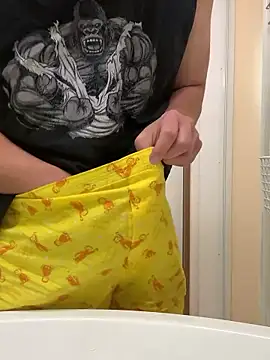 Snapshot of sukebegorilla chatting on 02/08/26, 03:04 sukebegorilla online show from 02/08/26, 03:04