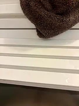 sukebegorilla online show from 10/28/25, 04:39