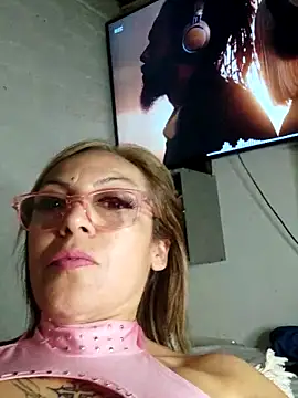 Gatithaaa online show from 10/14/25, 03:12