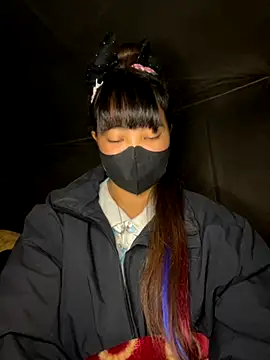 delwyn- online show from 11/27/25, 03:56