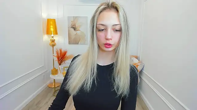 EmilyGraydis online show from 03/29/26, 07:37