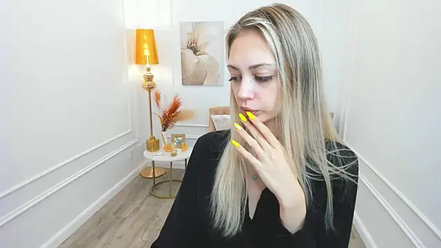 EmilyGraydis online show from 04/08/26, 07:48