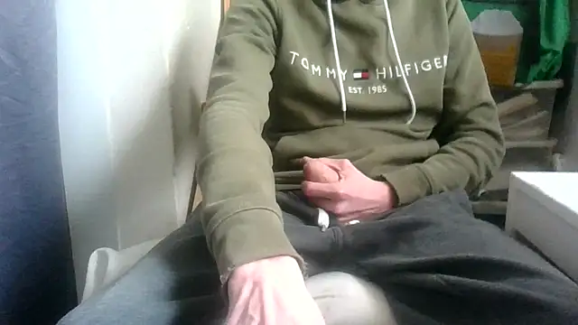 juju78jujuu online show from 04/17/26, 07:33
