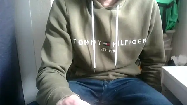 juju78jujuu online show from 11/26/25, 10:15