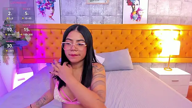 LiilithNova online show from 02/11/26, 04:23