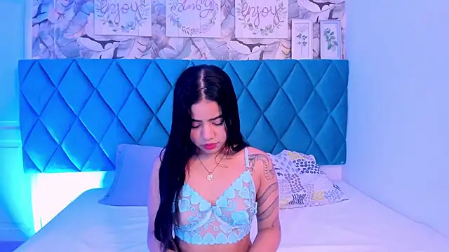 LiilithNova online show from 11/13/25, 04:16