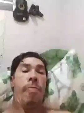 Snapshot of Shawnzinho chatting on 10/06/25, 04:19 Shawnzinho online show from 10/06/25, 04:19