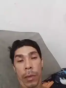 Snapshot of Shawnzinho chatting on 10/02/25, 02:20 Shawnzinho online show from 10/02/25, 02:20