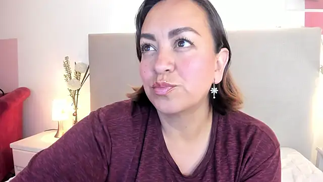 Angel Velvet online show from 02/25/26, 05:02