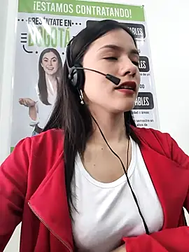 CHARLOTTE  05 online show from 11/12/25, 12:53