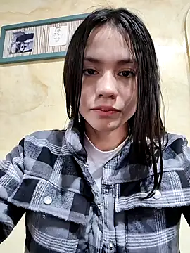 CHARLOTTE  05 online show from 09/09/25, 12:58