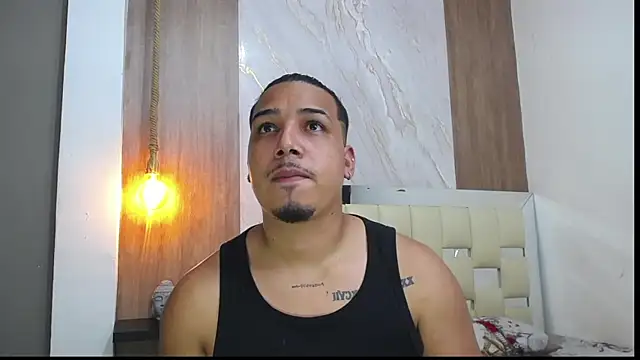 taylor collins  online show from 09/28/25, 06:04