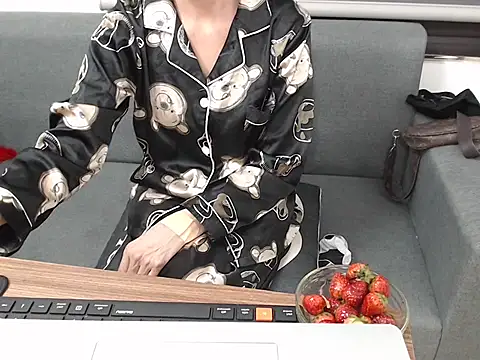 Funnygirl 9x online show from 02/23/26, 10:16