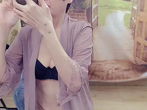 Funnygirl 9x online show from 10/26/25, 07:20