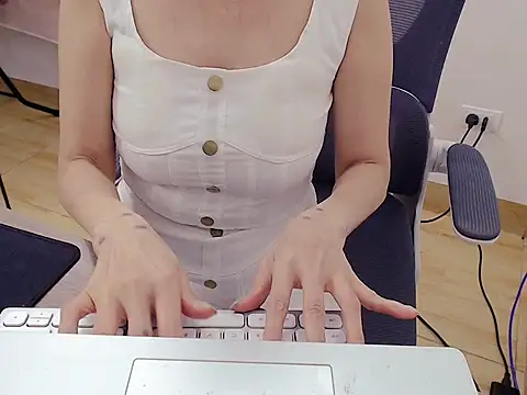 Funnygirl 9x online show from 11/16/25, 02:38