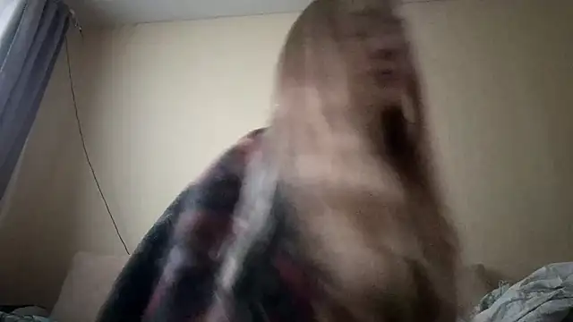 Snapshot of Nymera_flare chatting on 11/06/25, 06:17 Nymera flare online show from 11/06/25, 06:17