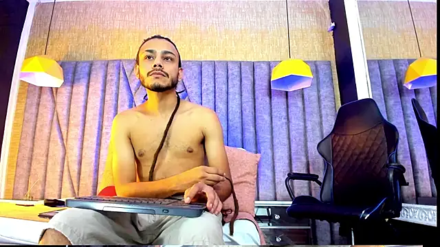 Boss Domiinator online show from 10/20/25, 03:52