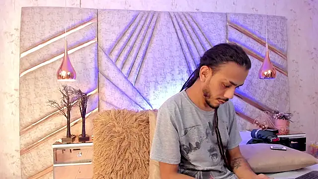 Boss Domiinator online show from 10/23/25, 03:49