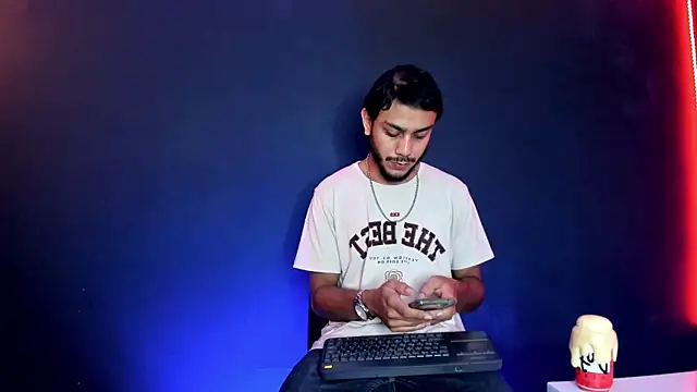 Boss Domiinator online show from 04/10/26, 11:50