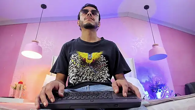 Boss Domiinator online show from 02/17/26, 12:24