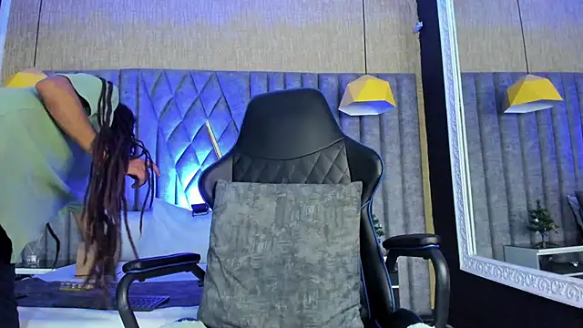 Boss Domiinator online show from 12/14/25, 03:57