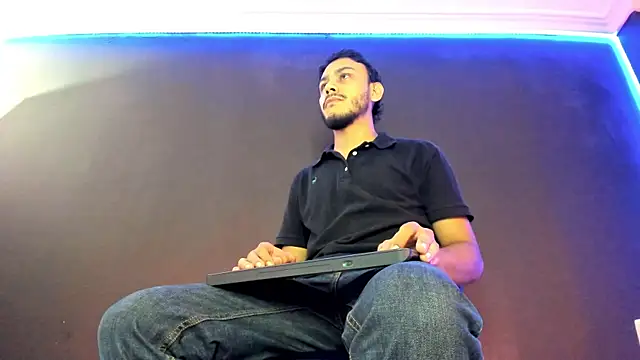 Boss Domiinator online show from 04/08/26, 11:22