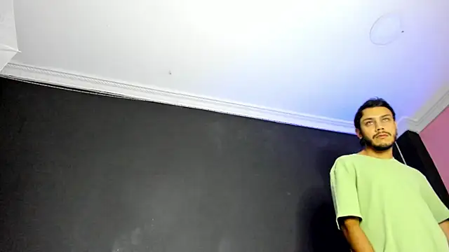 Boss Domiinator online show from 04/30/26, 11:39
