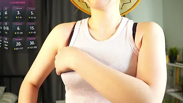 HollieCollelo online show from 12/02/25, 03:30