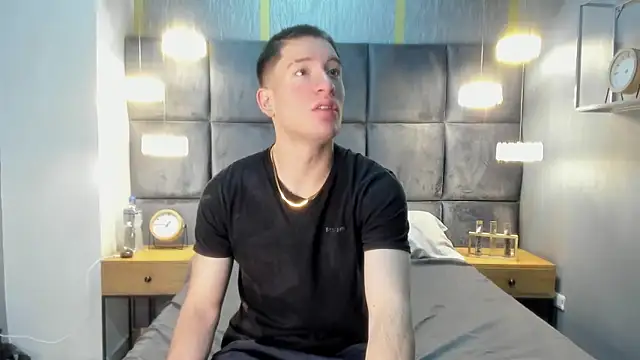 HunterHeat  online show from 11/22/25, 11:53