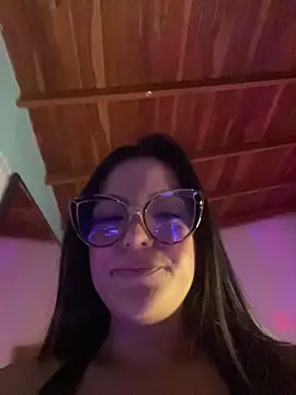 alilith online show from 11/18/25, 06:33