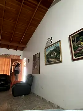 alilith online show from 10/03/25, 07:15