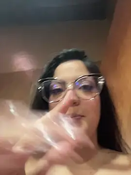 alilith online show from 11/15/25, 03:49