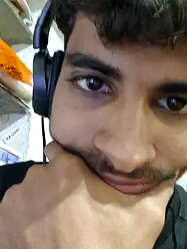 jitendra5834 online show from 10/23/25, 05:39